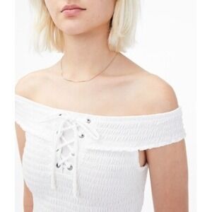 Aeropostale Off Shoulder Crop Top‎ Lace Up White Smocked Size M